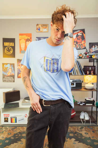Polera Rewind Hombre - Blockbuster Celeste